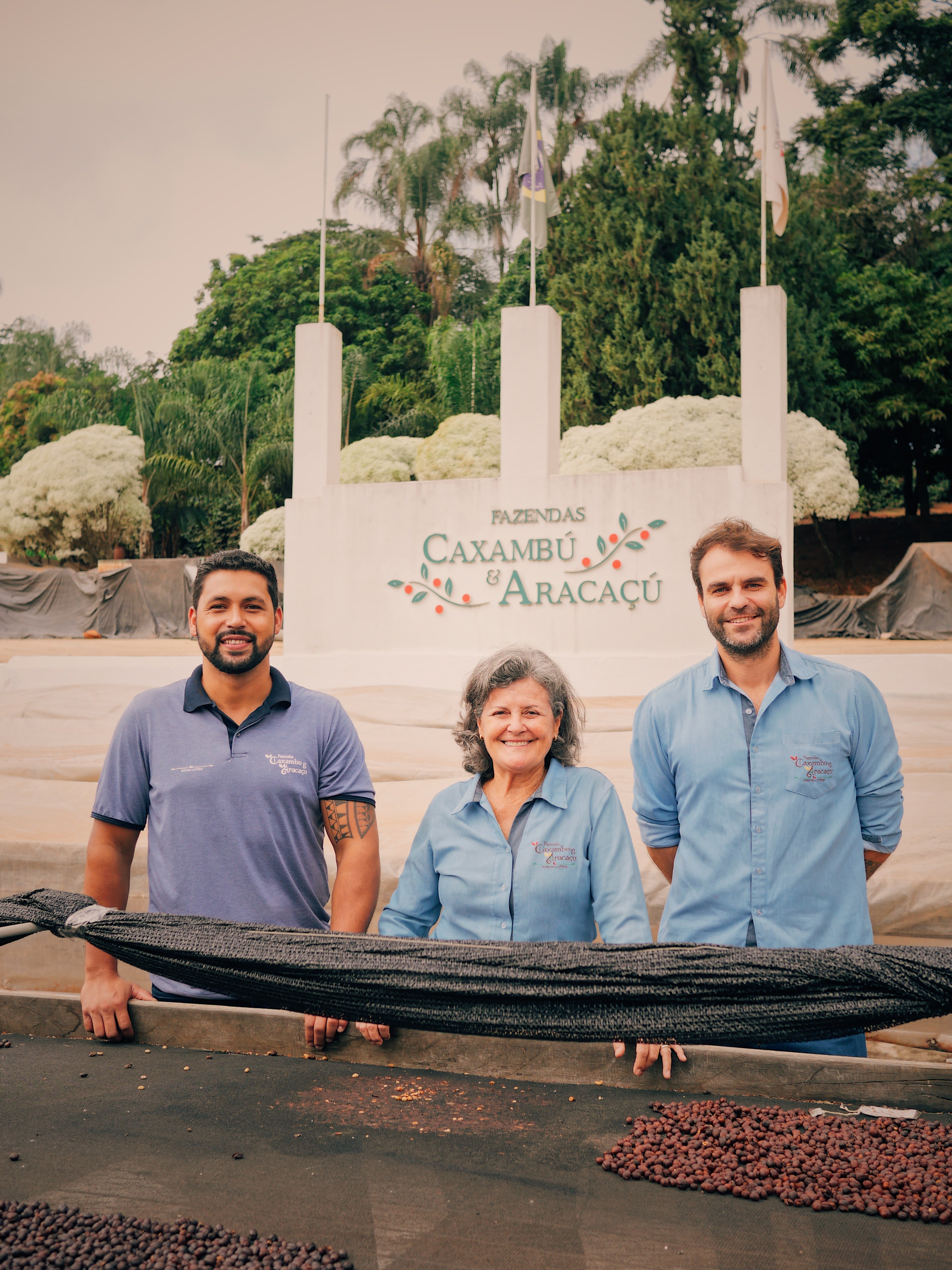 Plantation ECOタフタ　ベスト　 プランテーション　zucca Fazenda Caxambu & Aracaçu – Flor Do Brasil